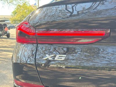 2026 BMW X6 — photo 10 view