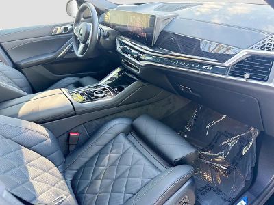 2026 BMW X6 — photo 13 view