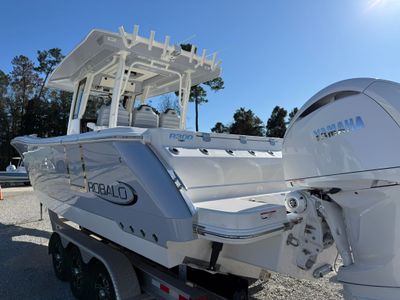 2026 Robalo 300 CC - Photo 11