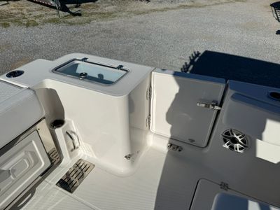2026 Robalo 300 CC - Photo 24
