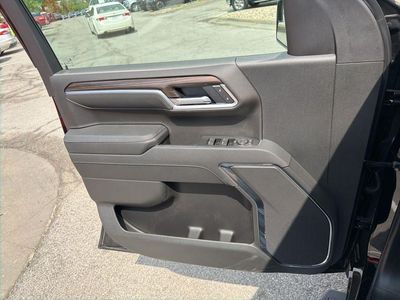 2026 Chevrolet Silverado 1500 — photo 32 view