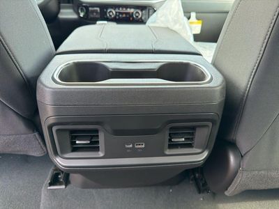 2026 Chevrolet Silverado 1500 — photo 16 view