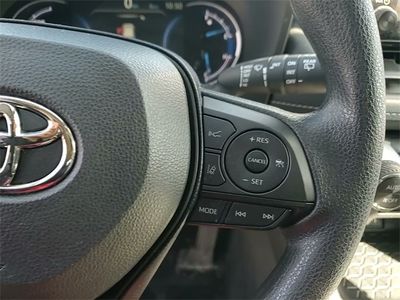 2025 Toyota RAV4 Hybrid - Photo 15
