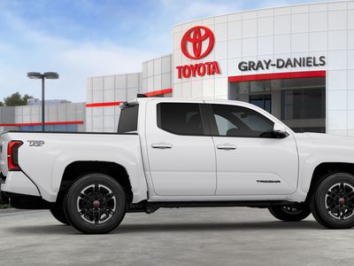 2026 Toyota Tacoma — photo 14 view