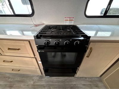 2026 Jayco Eagle HT - Photo 15