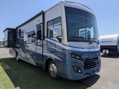 2026 Fleetwood Bounder — photo 39 view