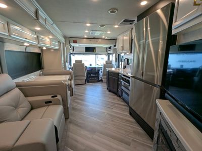 2026 Fleetwood Bounder — photo 25 view