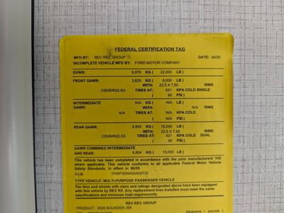 2026 Fleetwood Bounder — photo 17 view