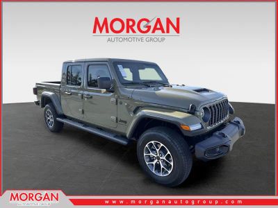 2025 Jeep Gladiator Sport S in Green — front three-quarter view