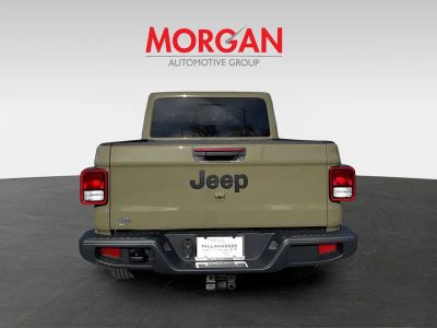 2025 Jeep Gladiator — interior view
