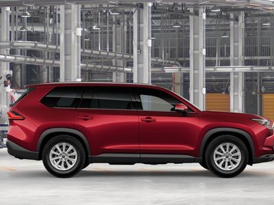2026 Toyota Grand Highlander Hybrid — photo 12 view