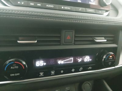 2023 Nissan Rogue - Photo 18