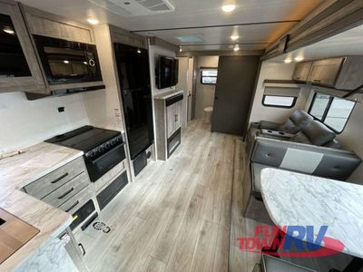 2023 Forest River RV Grand Surveyor - Photo 27