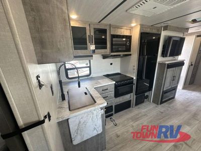 2023 Forest River RV Grand Surveyor - Photo 6