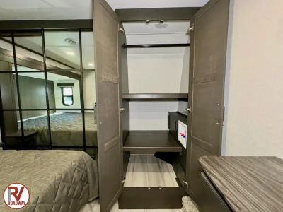 2026 Keystone RV Alpine Avalanche Edition - Photo 42