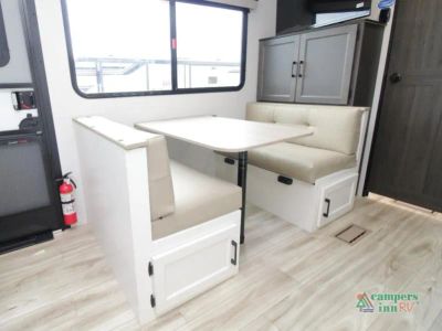 2026 Venture RV Stratus — photo 17 view