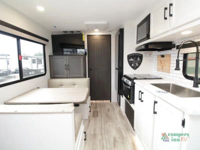 2026 Venture RV Stratus — interior view