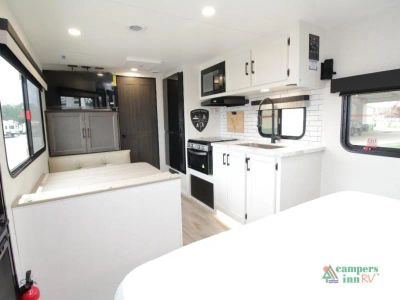 2026 Venture RV Stratus — photo 28 view