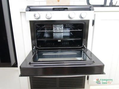 2026 Venture RV Stratus — photo 13 view