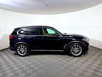 2023 BMW X5 xDrive40i — engine compartment view