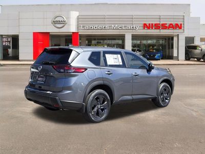 2026 Nissan Rogue - Photo 3