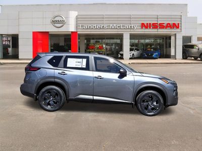 2026 Nissan Rogue - Photo 2