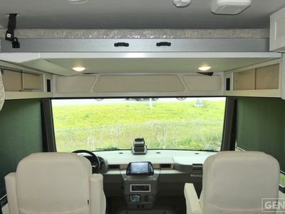 2026 Winnebago Adventurer - Photo 12