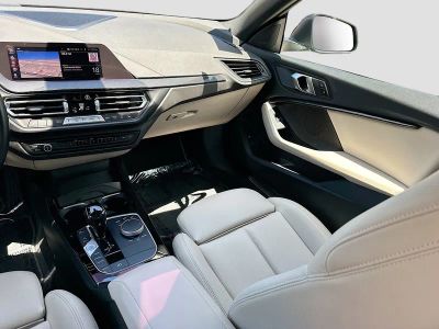 2024 BMW 2 Series — photo 19 view