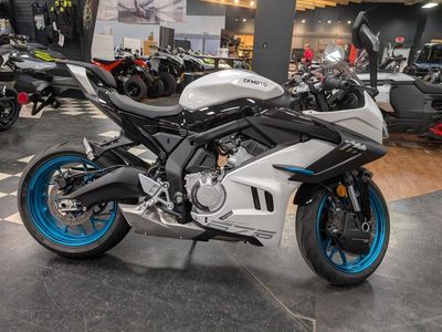2026 CFMOTO 675SS - Photo 7