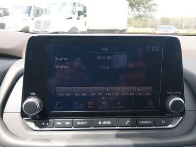 2023 Nissan Rogue - Photo 18