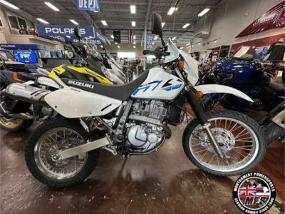 2025 Suzuki DR650S — front three-quarter view