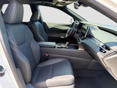 2026 Lexus RX — photo 16 view