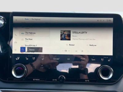 2026 Lexus RX — photo 33 view
