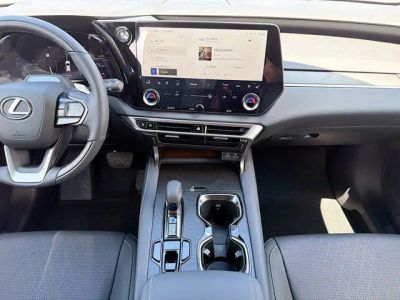 2026 Lexus RX — photo 20 view
