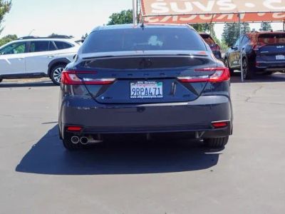2025 Toyota Camry — photo 8 view