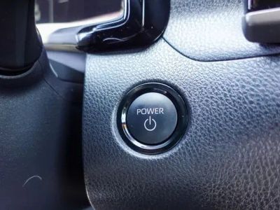 2025 Toyota Camry — photo 19 view