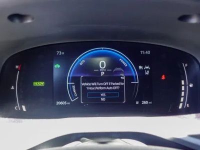 2025 Toyota Camry — photo 15 view