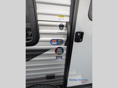 2025 Coachmen RV Catalina Summit Series 7 - Photo 6