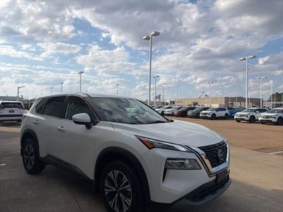 2023 Nissan Rogue — detail view