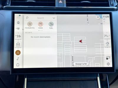 2026 Land Rover Range Rover Velar — photo 32 view