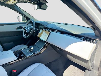 2026 Land Rover Range Rover Velar — photo 14 view