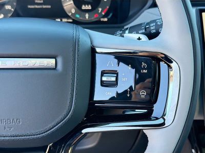2026 Land Rover Range Rover Velar — photo 38 view