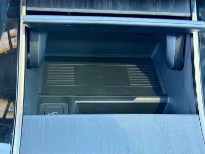2026 Land Rover Range Rover Velar — photo 30 view