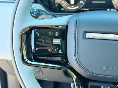 2026 Land Rover Range Rover Velar — photo 37 view