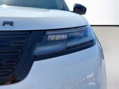 2026 Land Rover Range Rover Velar — photo 9 view