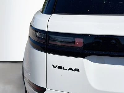 2026 Land Rover Range Rover Velar — photo 10 view