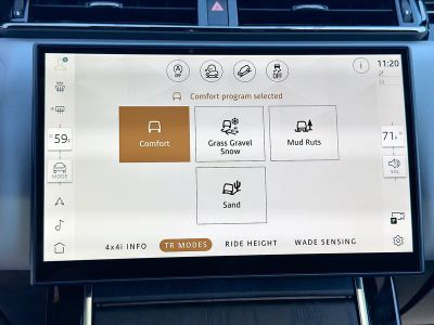 2026 Land Rover Range Rover Velar — photo 29 view