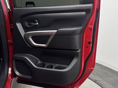 2021 Nissan Titan XD - Photo 30