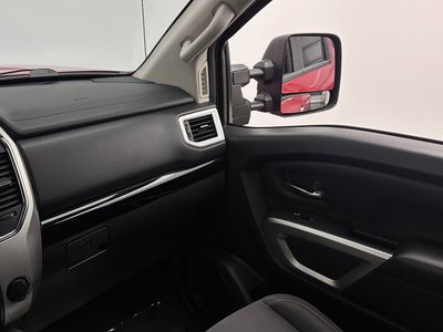 2021 Nissan Titan XD - Photo 28