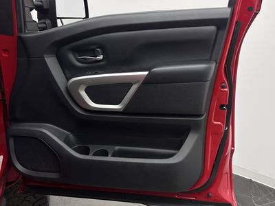 2021 Nissan Titan XD - Photo 32